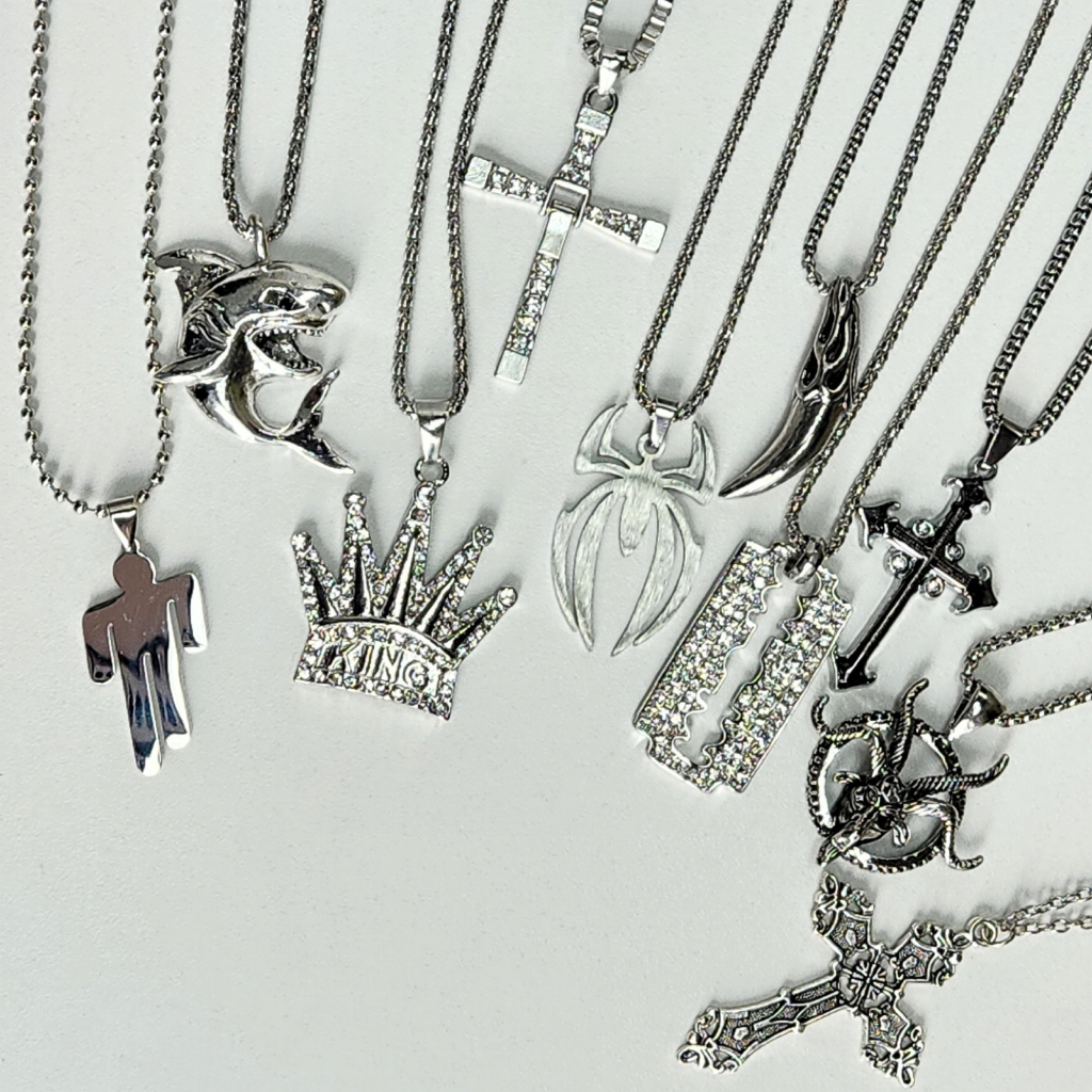 Colar vários pingentes corrente, tubarão torcida, aranha, religioso cruz, lâmina cravejada, cruz cravejada, cruz estilo
