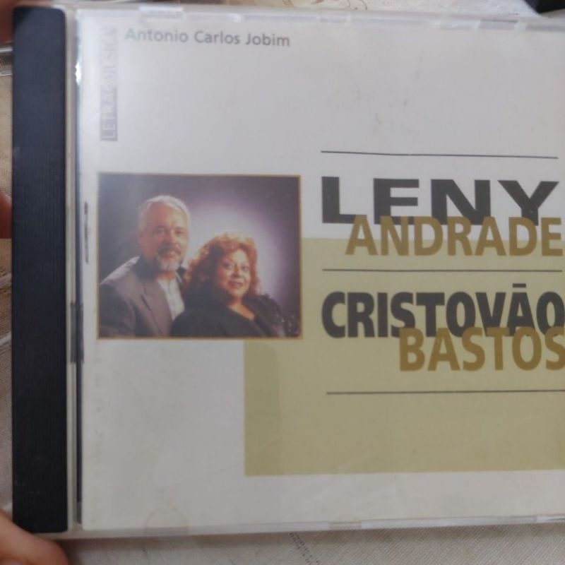 LENY ANDRADE CD USADO.LEIA A DESCRIÇÃO ATÉ O FINAL ANTES DE FAZER A COMPRA.