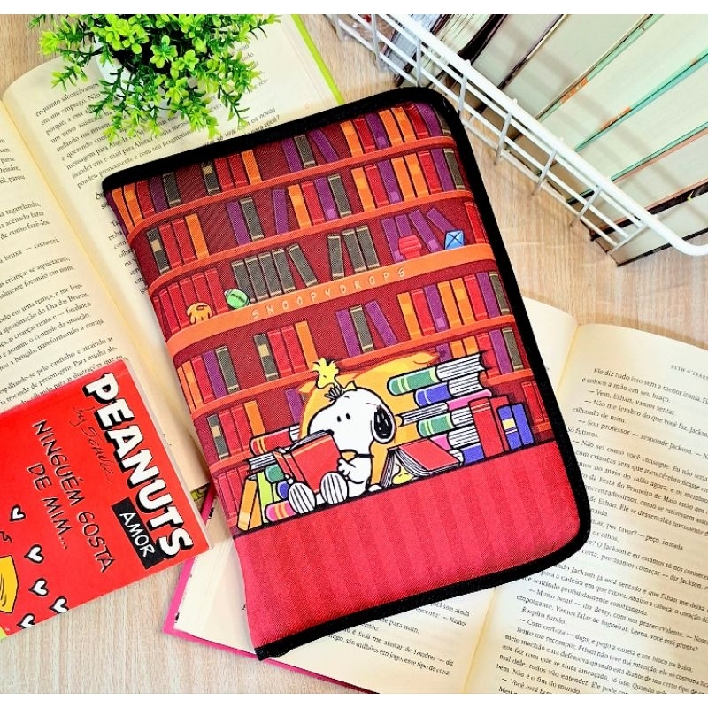 Capa Para Livros Com Zíper Estampas Variadas