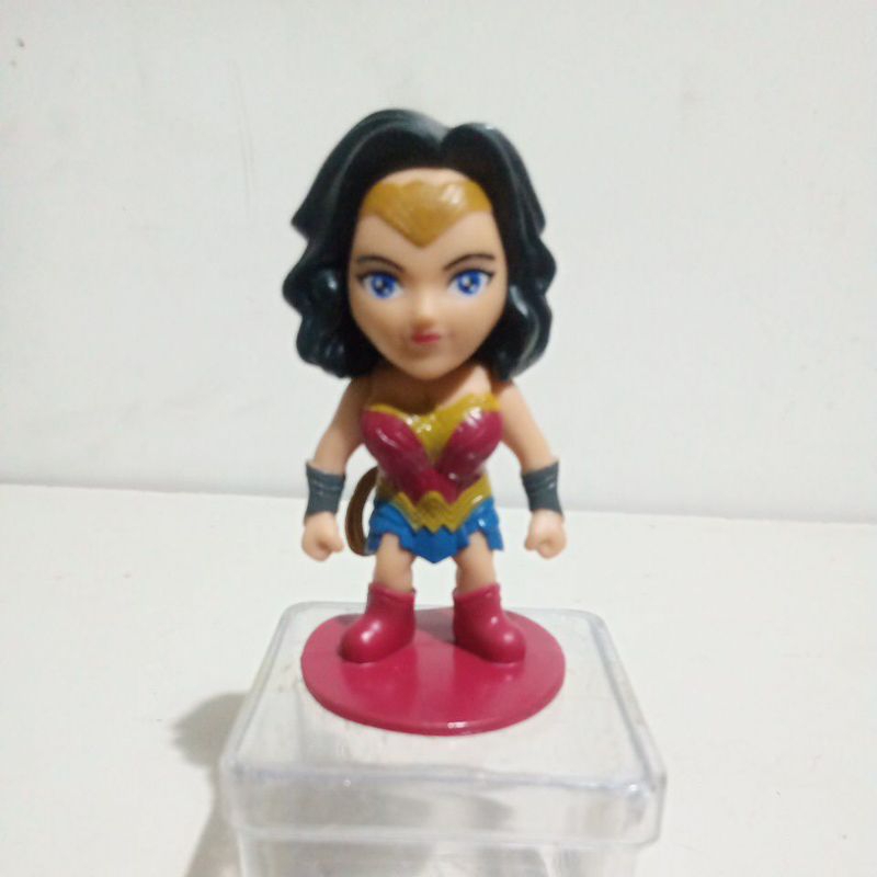Boneco Personagem Mulher Maravilha BVS Bobs