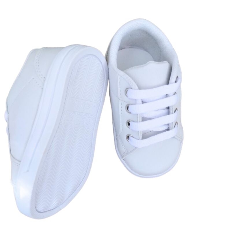 Tênis branco estiloso 16 ao 22 bebê unissex menina e menino sapatinho para bebe sapato calçado infantil  calçados tenis