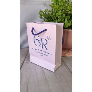 Kit com 50 Mini Sacolinhas Personalizadas 12x9x4 cm em Oferta na Shopee