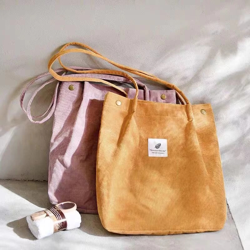 bolsa feminina ombro veludo cotelê “folha” zíper