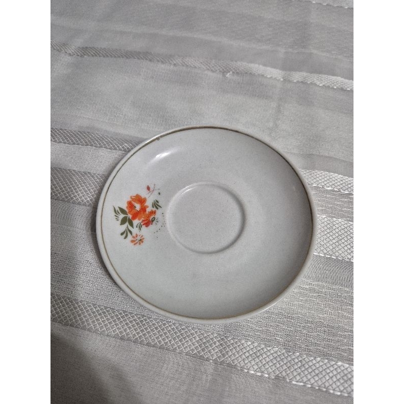 Pires em porcelana antiga pozzani C2552