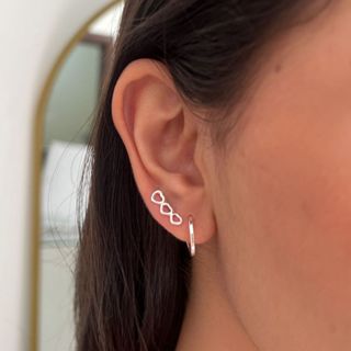 Brinco Ear Cuff 3 Corações em Prata 925 em Oferta na Shopee