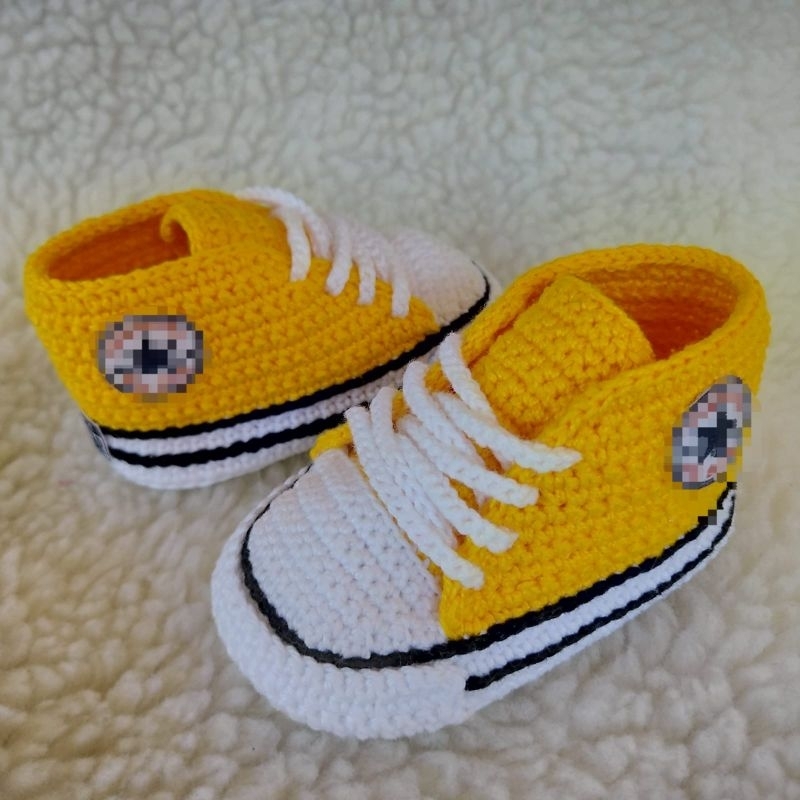 sapatinho de crochê para bebê/ tenis infantil em Oferta na Shopee