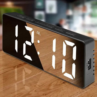Relógio Despertador Digital: 44% Off! ⏰