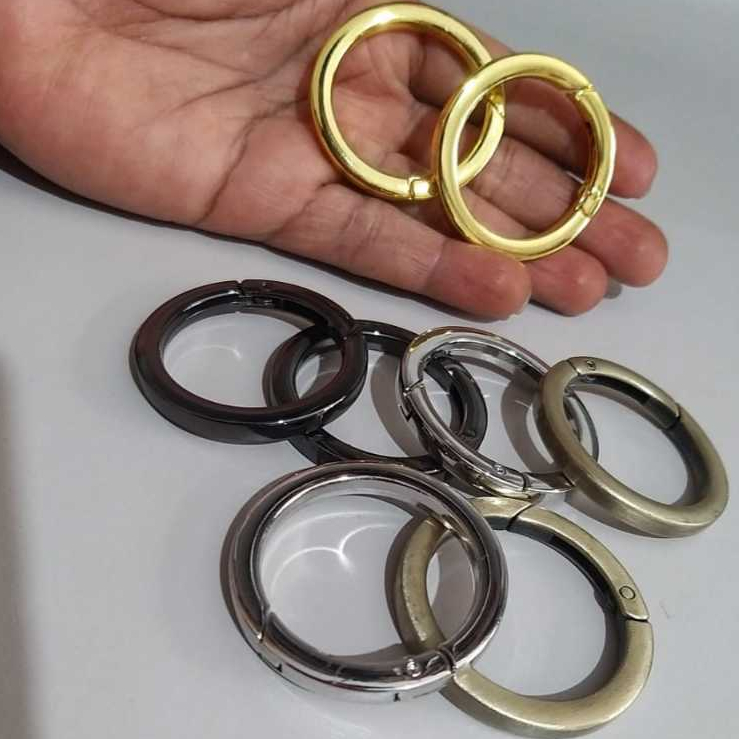 PAR Argola articulada 4 cm