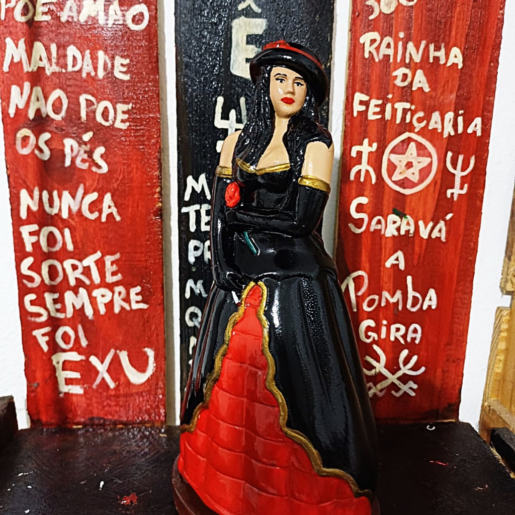 Imagem Maria Padilha Do Cabaré 23cm em Gesso para Assentamento Umbanda
