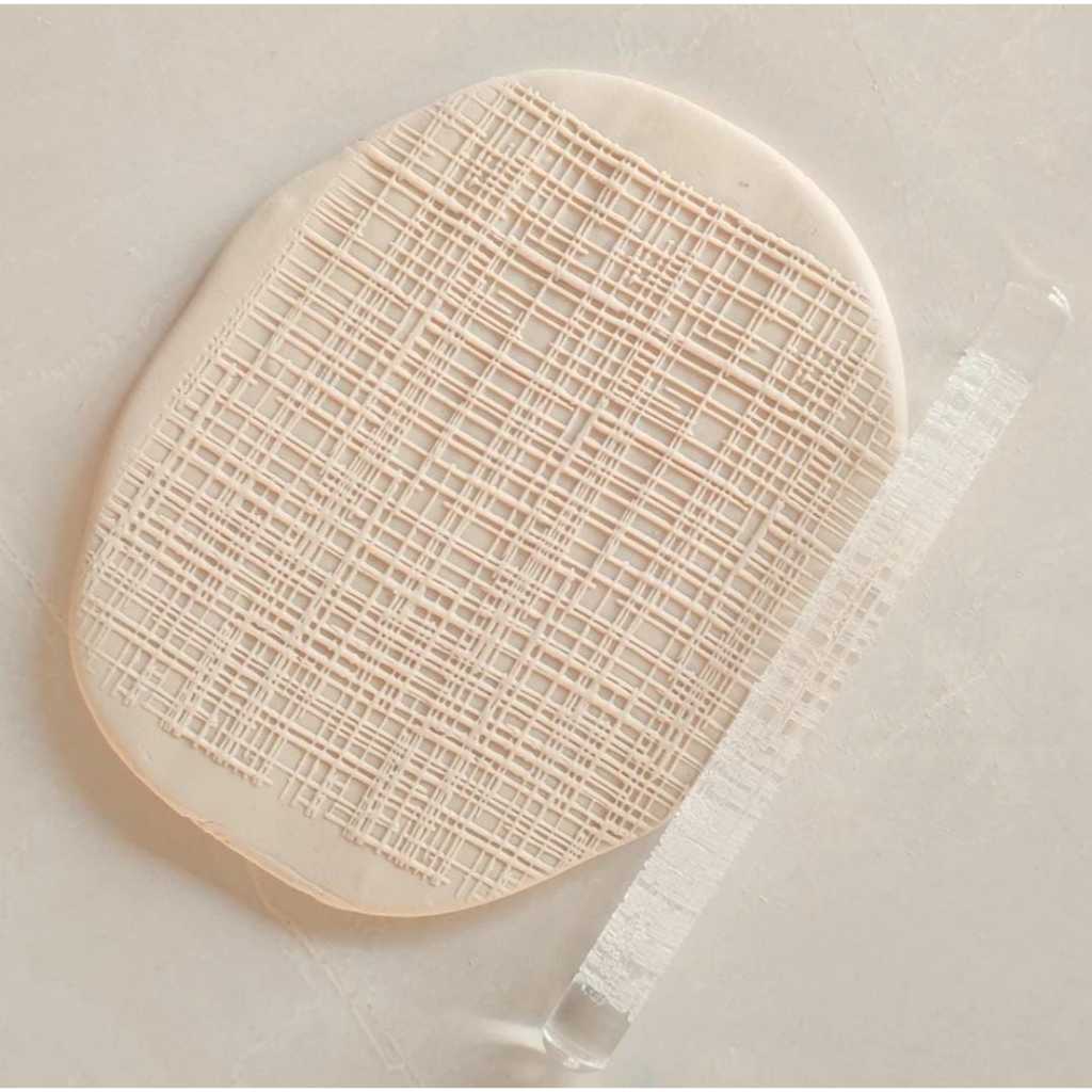 Rolinho listras, linho, tecido, acabamento, para pasta americana, doces, argila. biscuit (SEM O MOLDE) em Oferta na Shopee