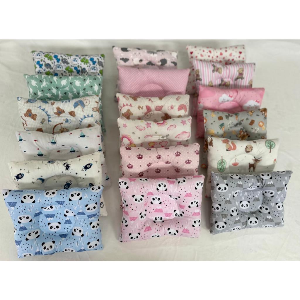 Kit com 2 travesseiros anatômico de  Bebê para Berço e Carrinho (SUPER MACIO)
