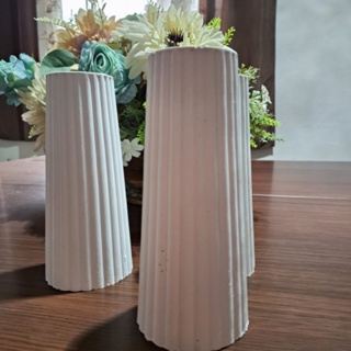 Vaso pra  Enfeites Aranjos/Flor cumprido em Gesso cru em Oferta na Shopee