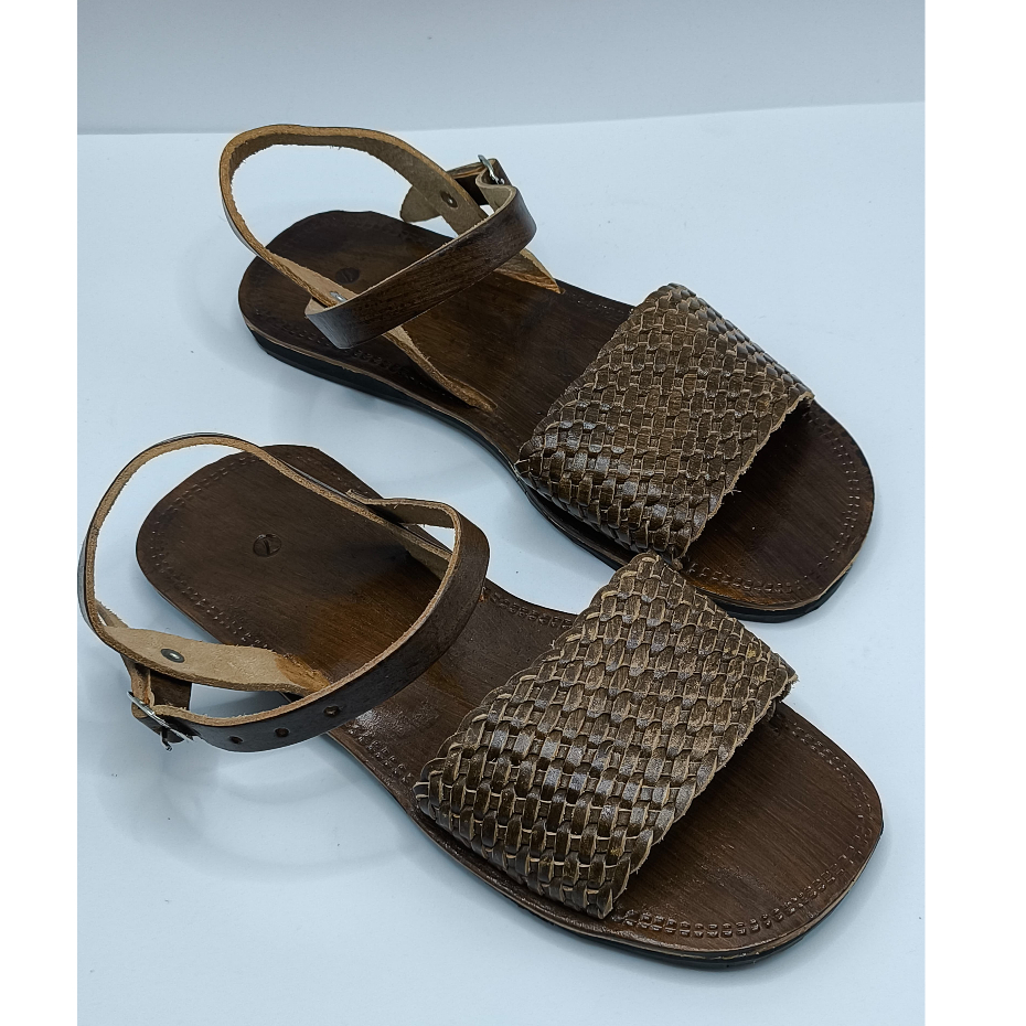 Sandalia de Couro Franciscana Artesanal Tradicional Trançada Marron Promoção Unisex