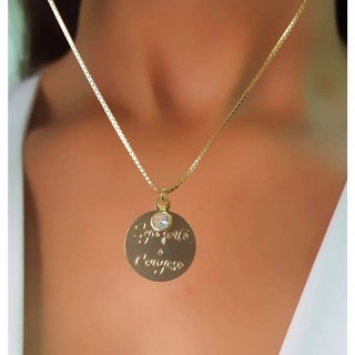 Colar Medalha Seja Forte e Corajosa Ouro Rosé Resinado com Ponto de Luz Colar Blogueira Folheados a Prata 925 e Ouro 18K em Oferta na Shopee