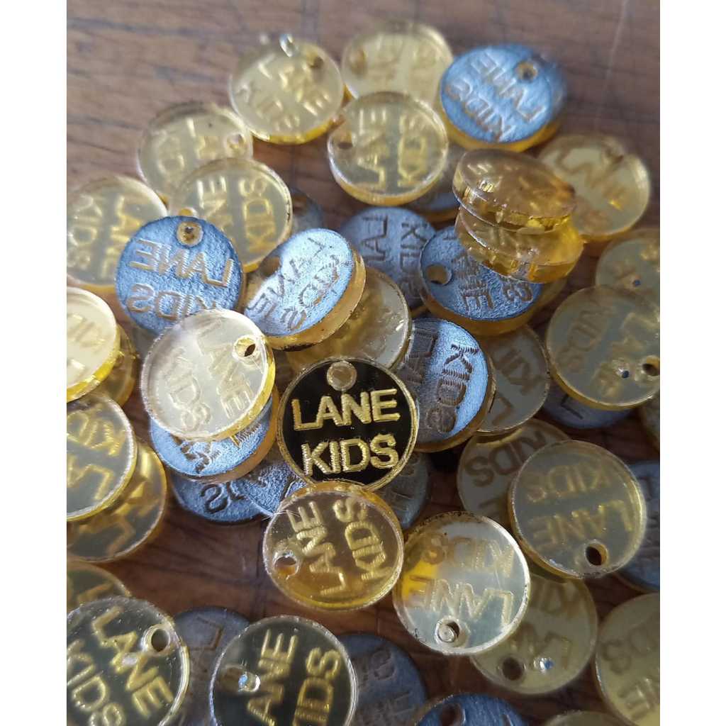 Tag 1 cm em acrílico espelhado personalizado em Oferta na Shopee