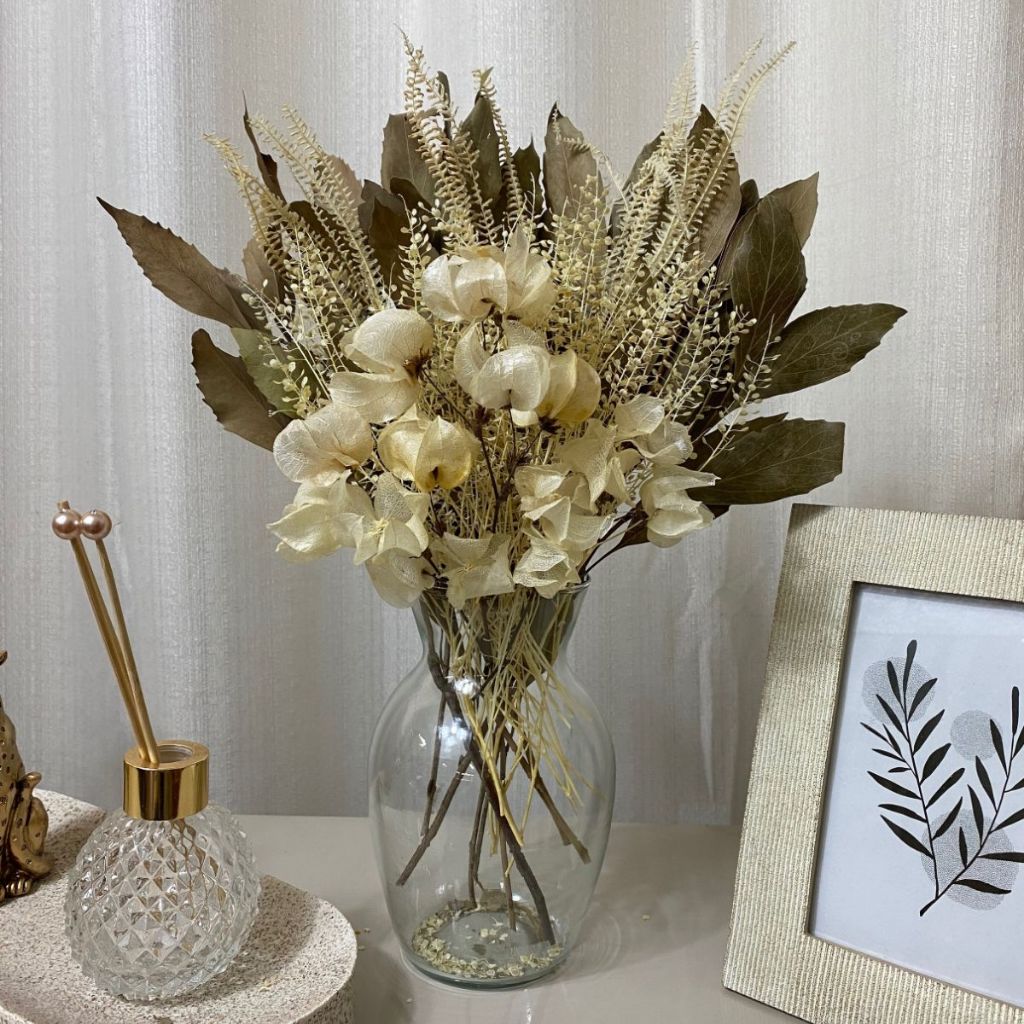 Arranjo Com Flores Naturais Desidratado Mix Flores Branco + Vaso