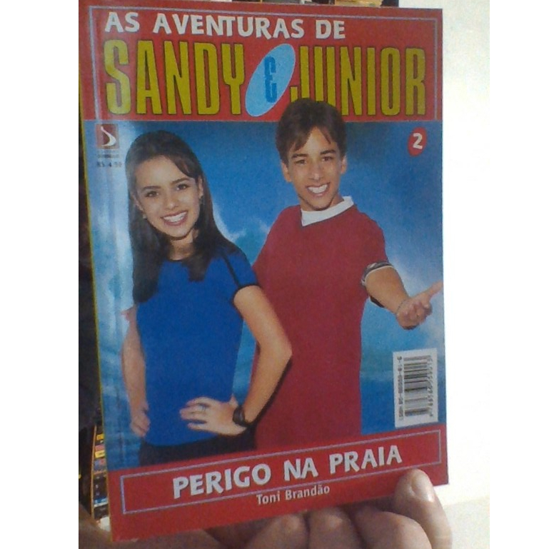 livro as aventuras de sandy e junior, perigo na praia, Toni Brandão, ed símbolo