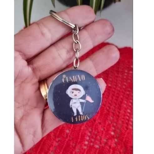 ENVIO RAPIDO kit Lembrancinha Aniversário Astronauta Chaveiros Personalizados com Nome e idade Festa Infantil