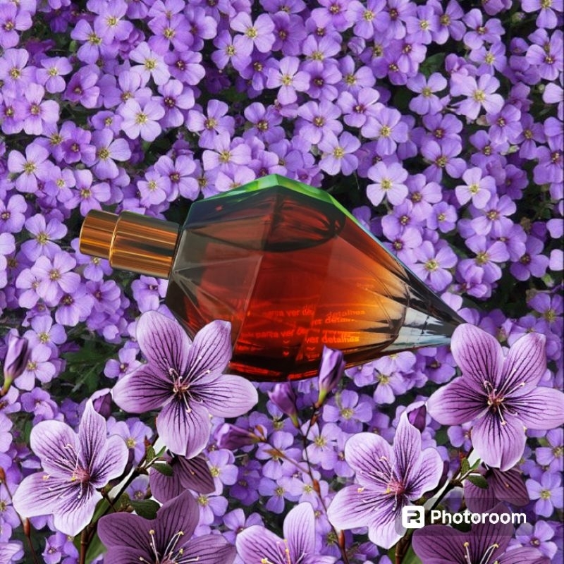 perfume Black op marcante intenso, um perfume intenso marcante que busca aflorar a feminilidade.