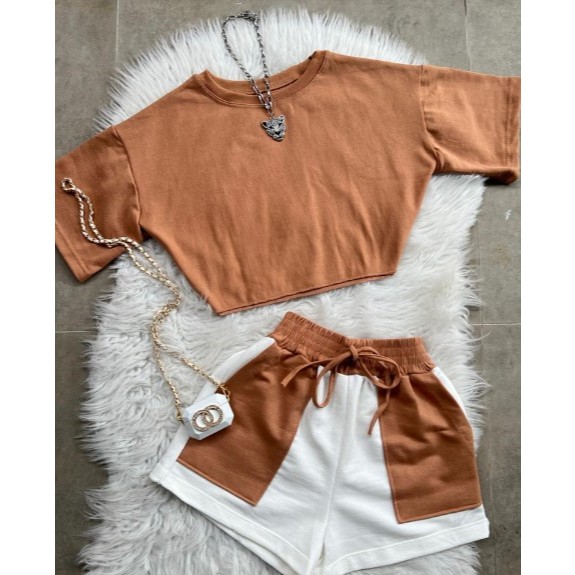 Conjunto Alfaiataria Feminino Moletinho Short e Blusinha manga Curta