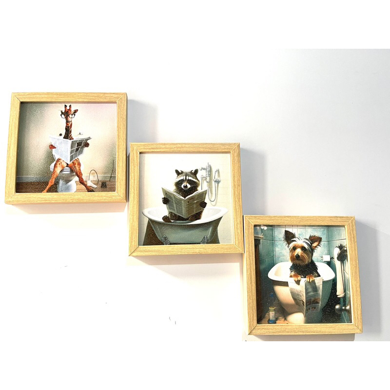 kit 3 Quadros decorativos 15x15 resina lavabo banheiro moldurado (girafa,cachorro,guaxinim)