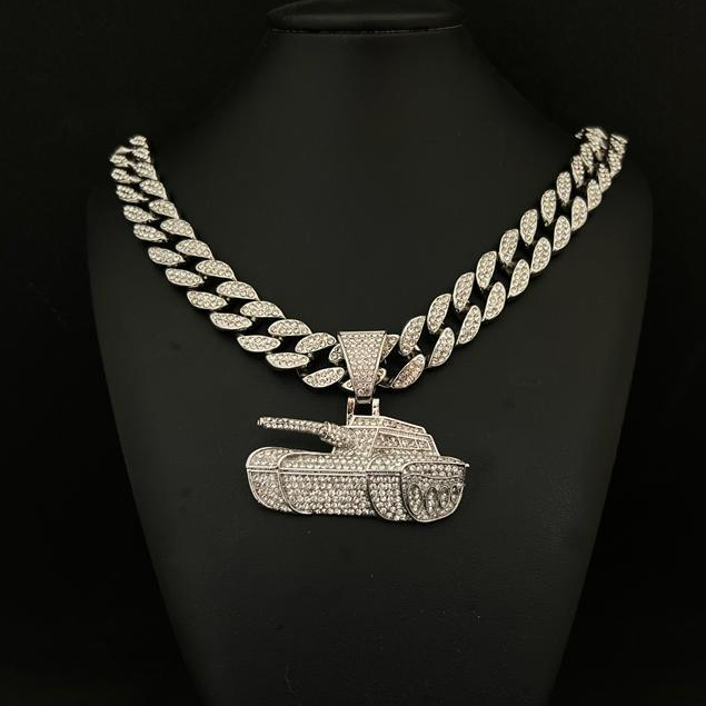 Corrente cravejada com pingente tanque de guerra hip hop qualidade premium A++