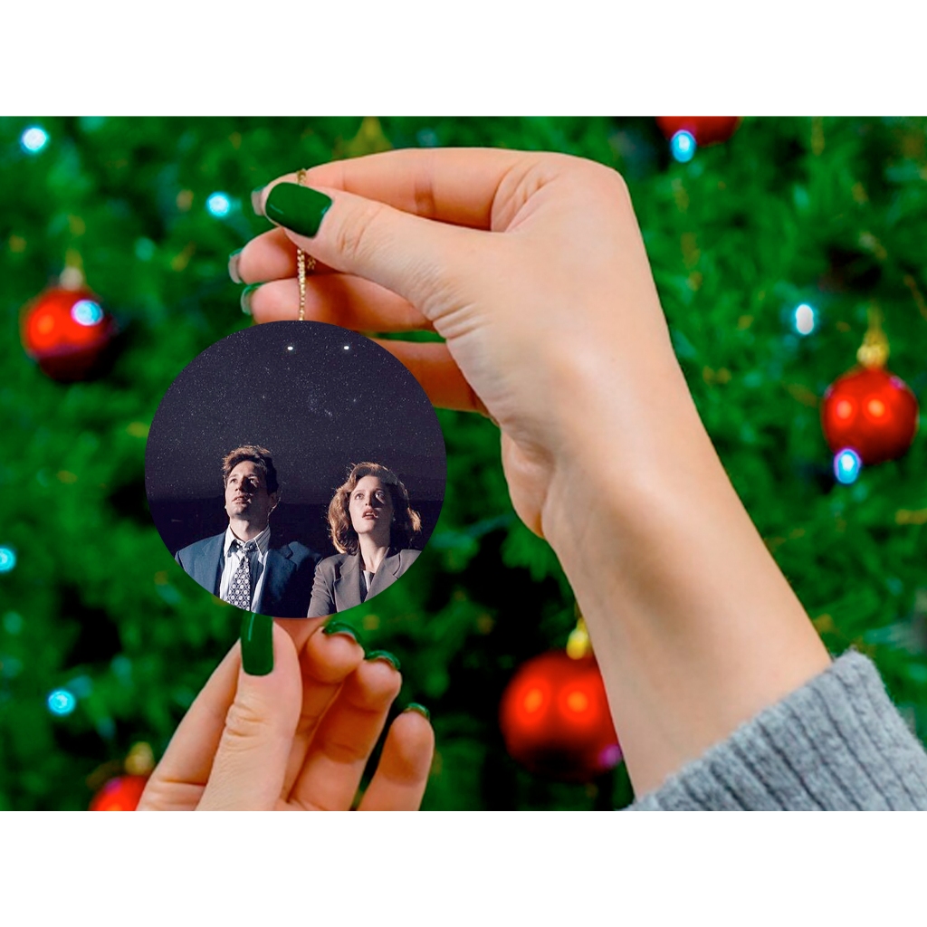 Enfeite de Natal X Files Arquivos X  Merry Christmas Ornamento Festas em Madeira