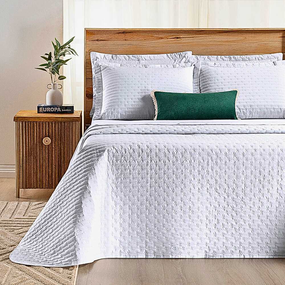 Colcha Cobre Leito 3 Peças Casal\Queen\King Size 200 Fios 80% Algdão e Bordado Porta c Aba Americano