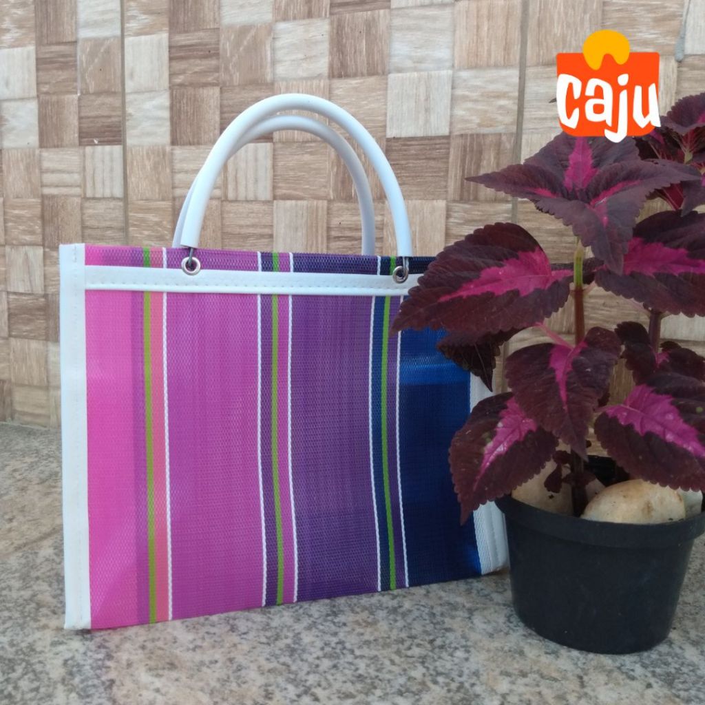 Mini sacola de nylon com alça plástica (22x18) - festa, presente, mimo. lembrancinha em Oferta na Shopee