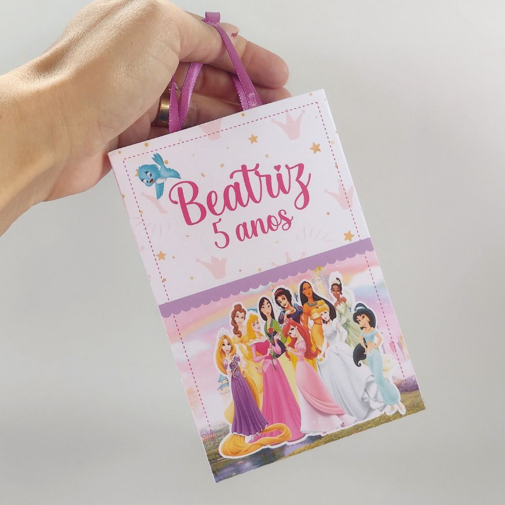 Sacolinha Personalizada Princesas para lembrancinha / Tamanho P /  Lembrancinha Personalizada para Aniversário Princesas