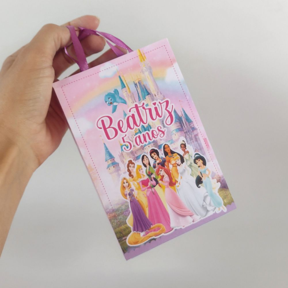 Sacolinha Personalizada Princesas para lembrancinha / Tamanho P  /  Lembrancinha Personalizada para Aniversário Princesa
