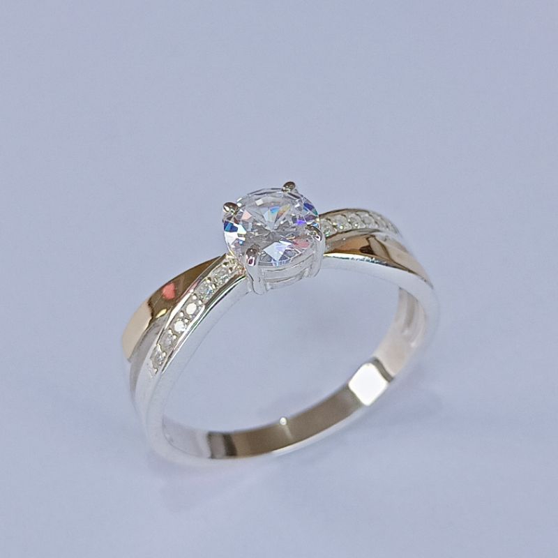 SOLITÁRIO EM PRATA - ANEL FEMININO APLIQUE OURO em Oferta na Shopee