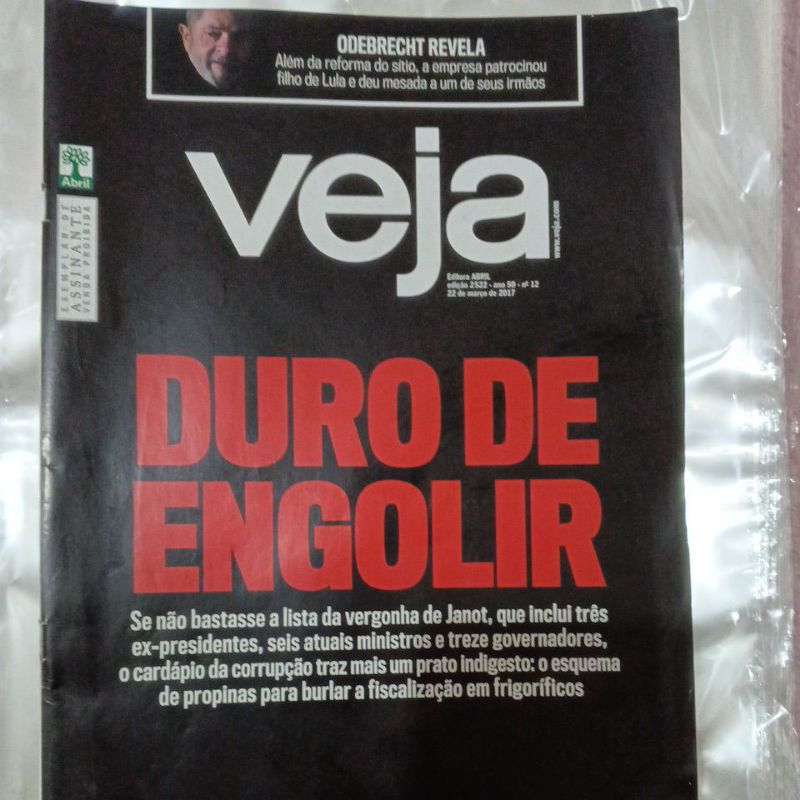 REVISTA *VEJA* "POLÍTICA"