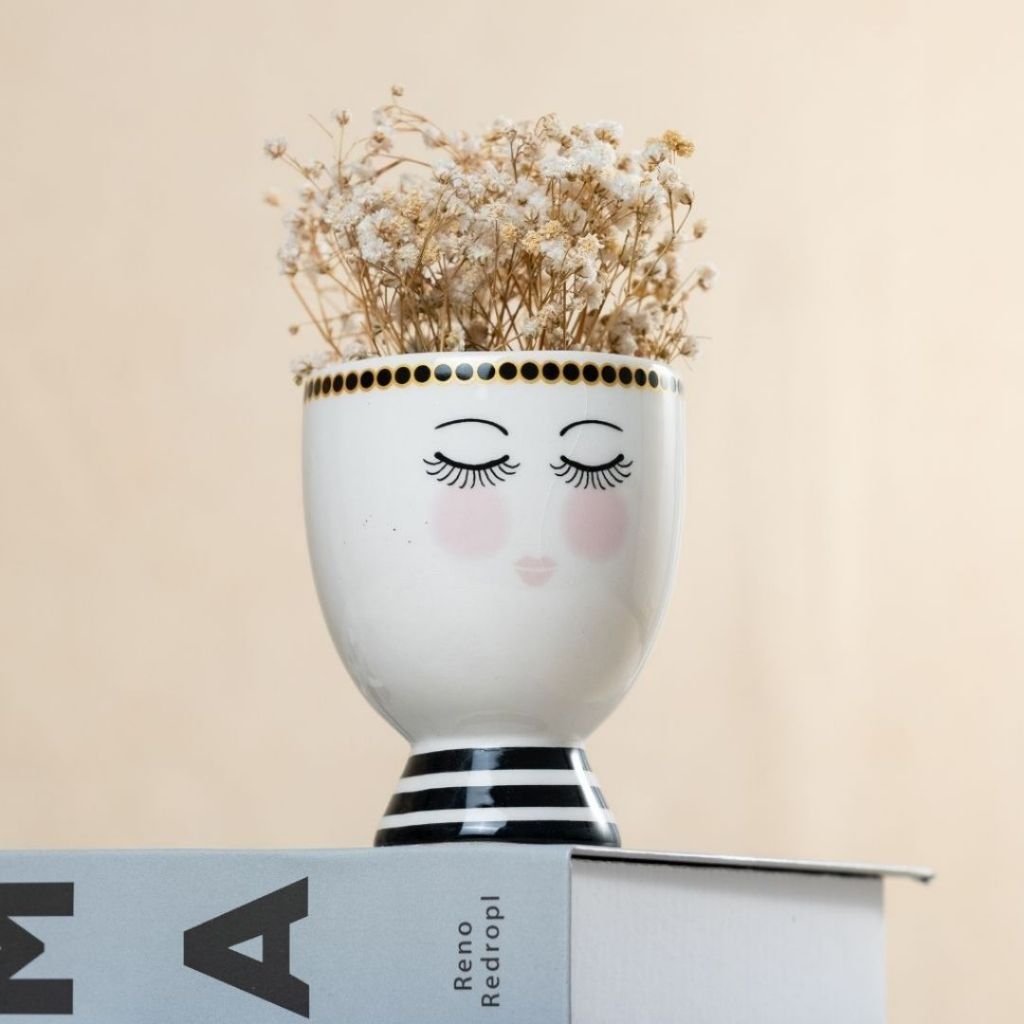 Cachepot Boneca Fofo Menina Porcelana Decoração