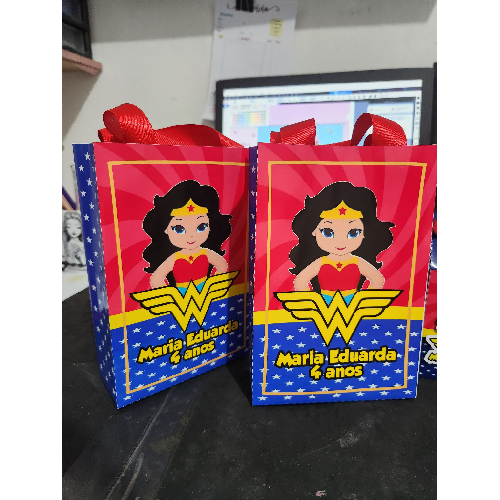 Sacolinha Personalizada Lembrancinha Para Aniversario Mulher Maravilha