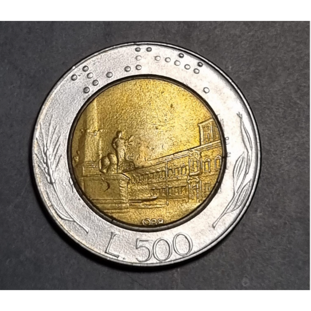 Moeda de 500 liras italianas em Braile