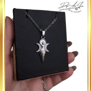 Colar Deusa Triplice Wicca em Aço Inoxidável Triluna Dark Goth Artesanal