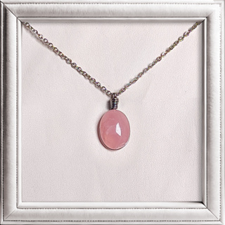 Colar de Pedra Quartzo rosa oval em Aço Inoxidável - Pedra natural brasileira em Oferta na Shopee