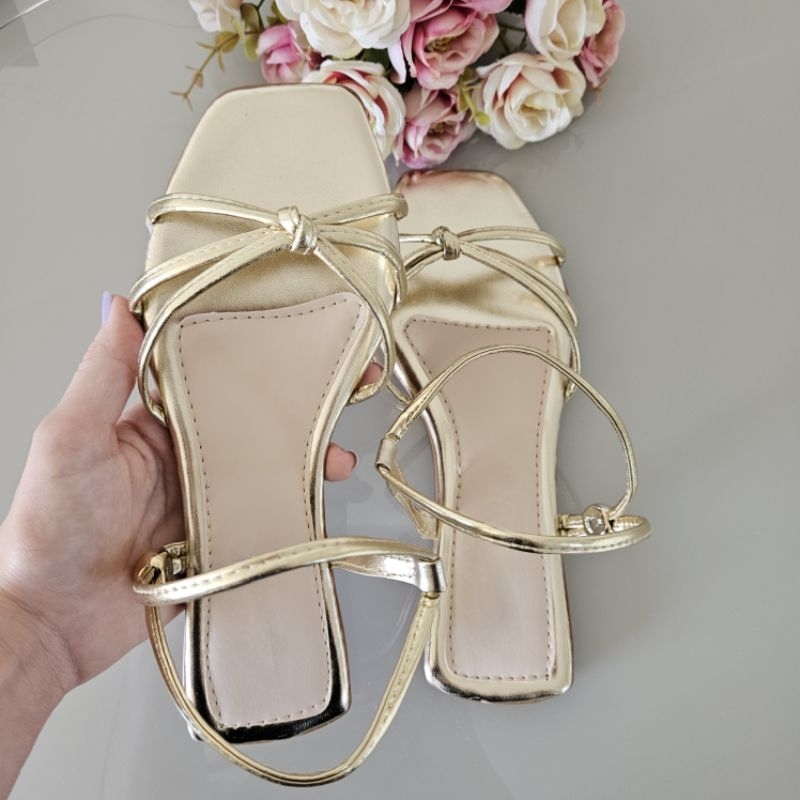 Sandália Feminina Rasteirinha Dourada Rasteira Sandália sem Salto Dourada Ouro Light Preta Nude sem Brilho