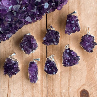 PINGENTE DE DRUSA DE AMETISTA - Pedra Bruta Natural Cristal Banho no Dourado Prateado em Oferta na Shopee