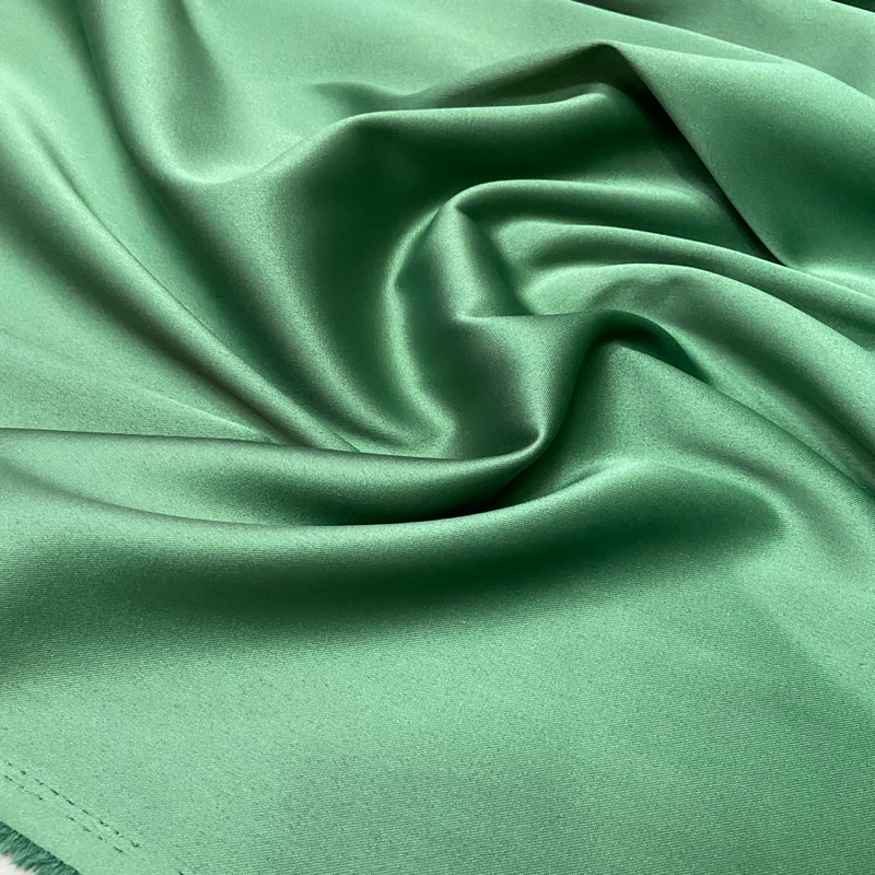 Tecido Crepe Encorpado Acetinado Premium Moda Festa/Vestido/Madrinha (1m x 1,50m De Largura) em Oferta na Shopee