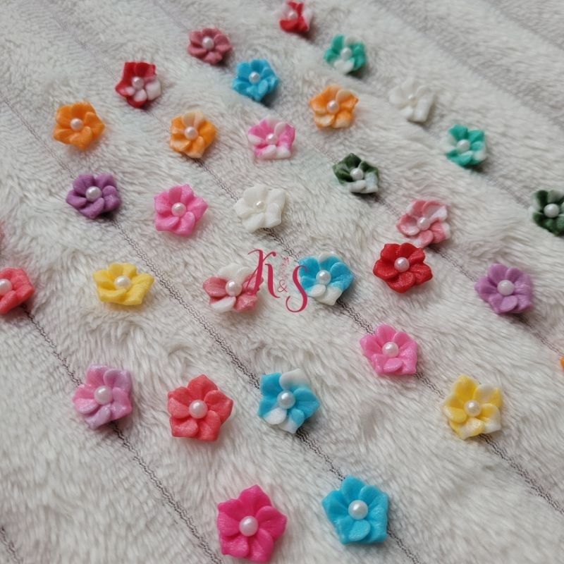 Mini Flor 01 - aplique/confeito de pasta americana - 20 unidades