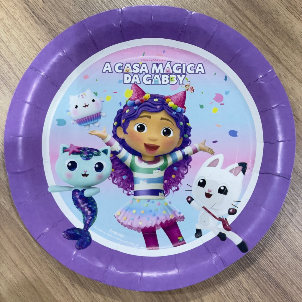 8 ~32 PRATO FESTA  CASA MAGICA DA GABBY DE PAPEL 18 CM FESTCOLOR em Oferta na Shopee