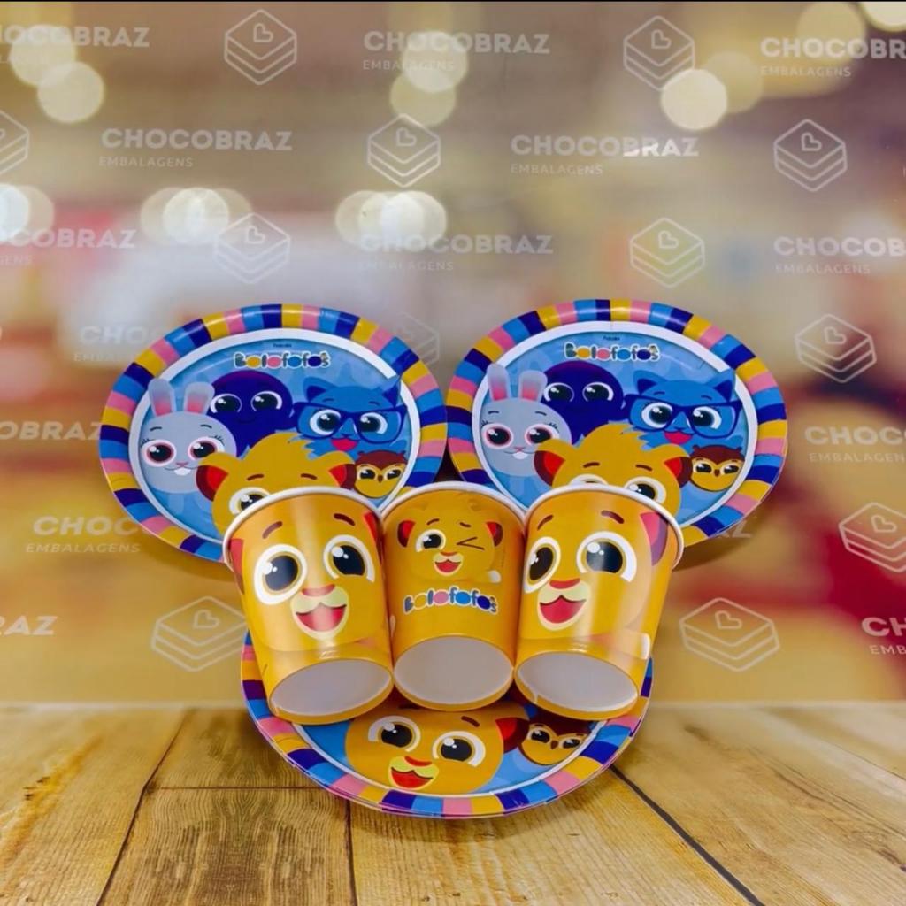 Kit Festa BOLOFOFOS 16 Pratos + 16 Copos Descartável 200 Ml Papel - FESTCOLOR
