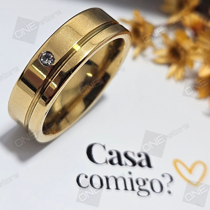 Aliança de Casamento com Friso Lisa e Pedra de Zircônia Aço Inox - Unidade em Oferta na Shopee