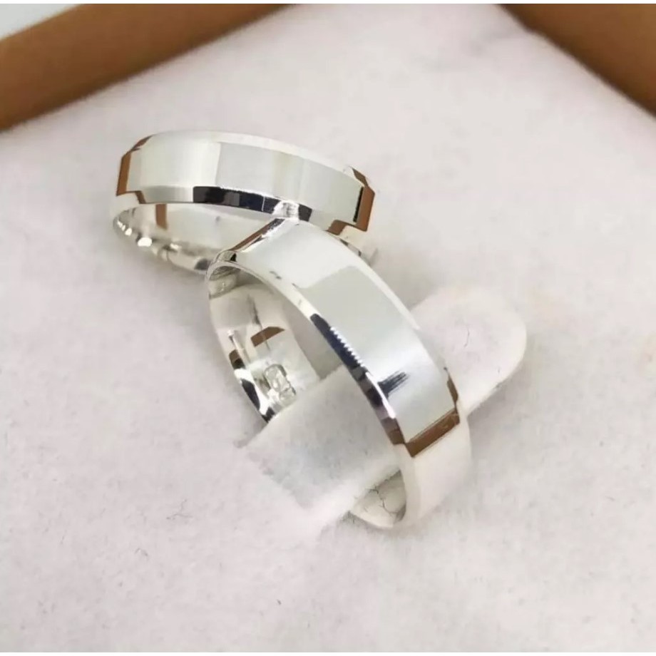 Aliança 1 Par Prata + Anel Solitário Lisa Delicada Namoro Compromisso Diamante Chanfrada 4mm — imagem 2 de 2