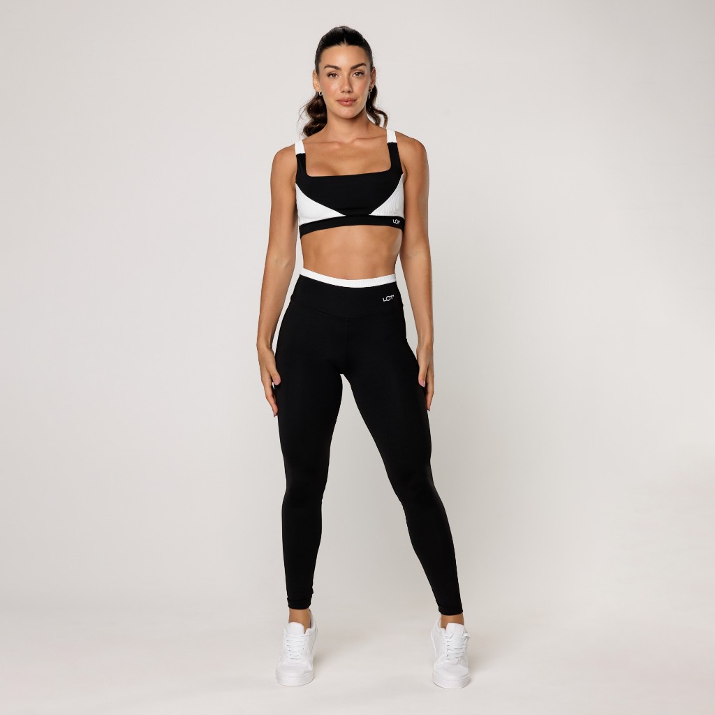 Conjunto Feminino Academia Top Preto com Recorte Branco Legging Fitness Elevate