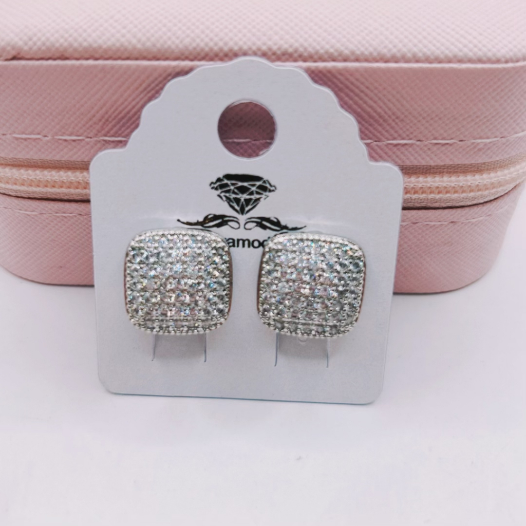 brinco feminino de pressão cravejado com pedra de zirconia em Oferta na Shopee