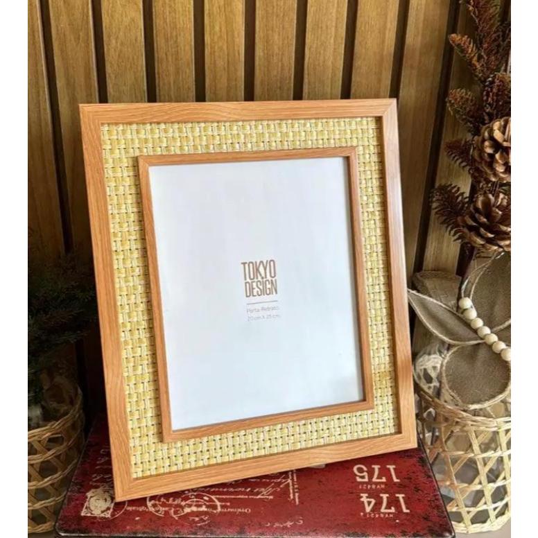 Porta Retrato Paros  moldura palha trançada em Oferta na Shopee