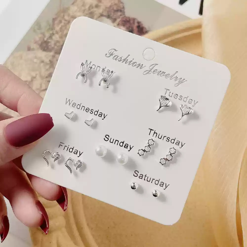 Set de Brincos feminino moda Semanal - 7 Pares Sofisticados e Doces, Perfeito para Looks Versáteis. em Oferta na Shopee